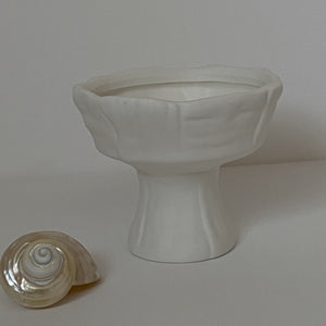White Ceramic Table Decoration Flower Pot